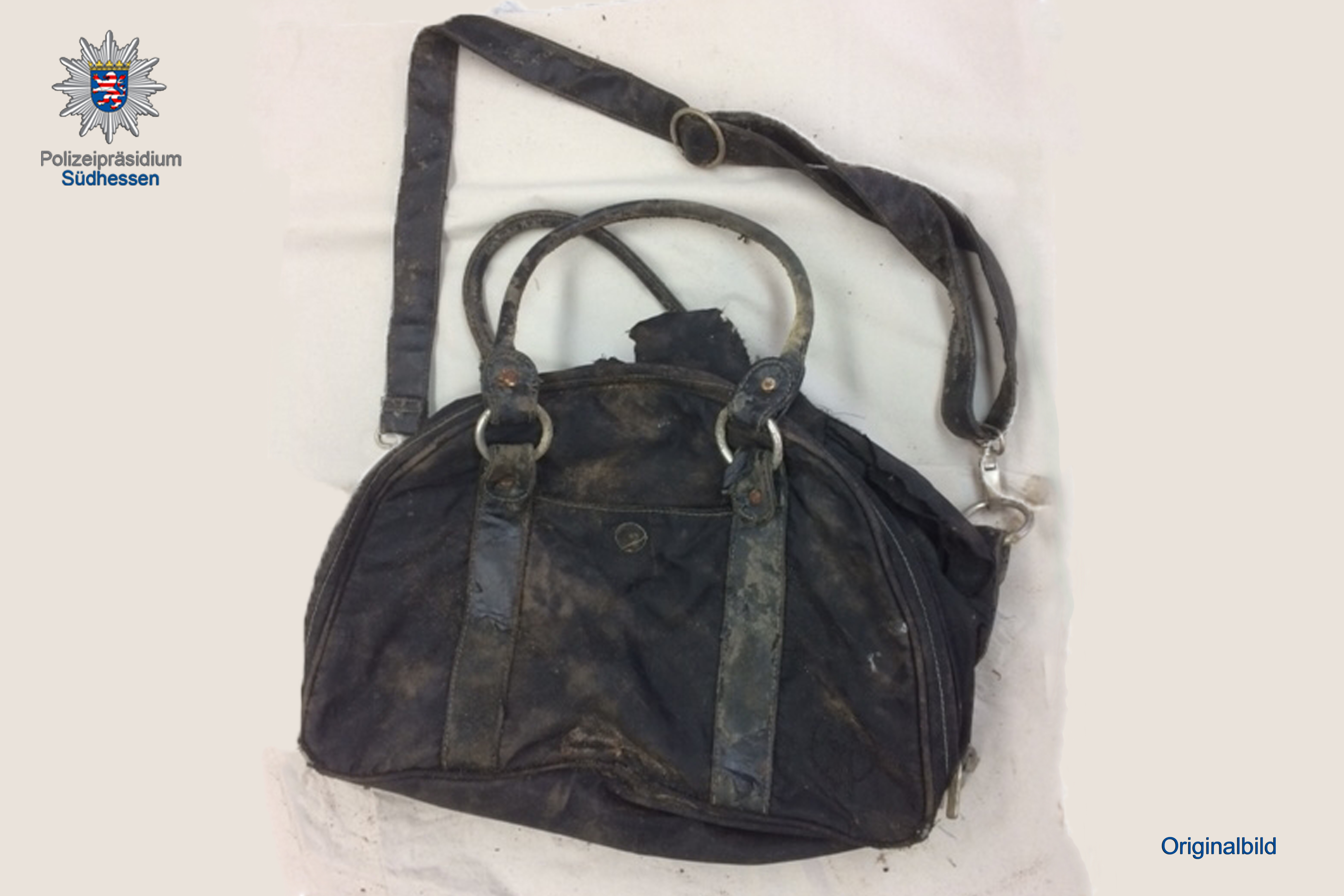 Update: Ein junges Leben endete viel zu früh - Polizei veröffentlicht Bilder von Body mit Vergleichsmuster MIMIKAMA