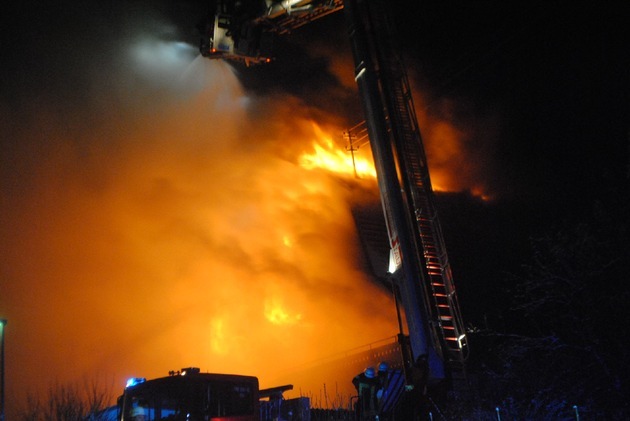 POL-FR: Obermünstertal - Garagenbrand in Münstertal greift auf Wohnhaus über - Nachtragsmeldung 1