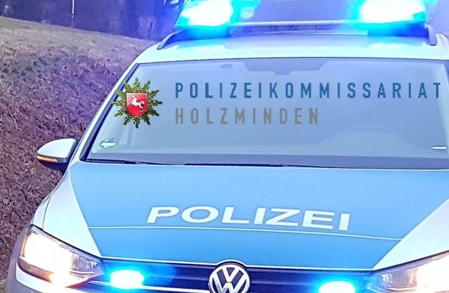 POL-HM: Dreister Diebstahl vor dem Polizeigebäude - Presseportal.de (Pressemitteilung)