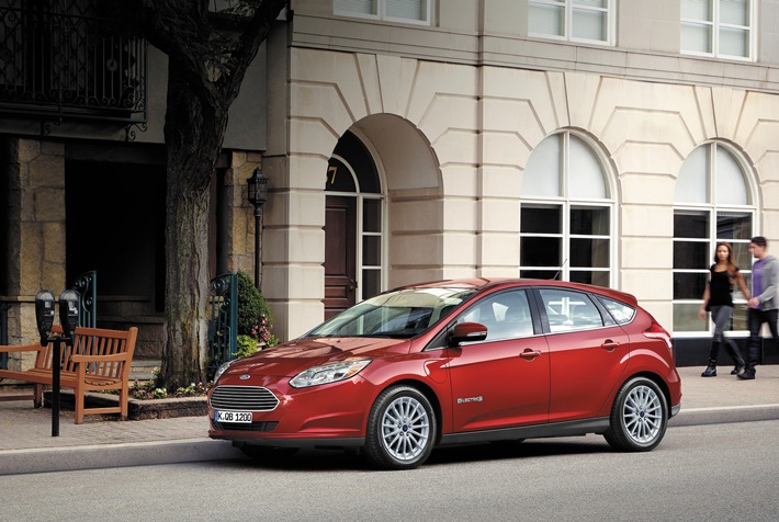 Bild zum Beitrag: Der neue Ford Focus Electric: länger fahren, schneller laden, unveränderter Preis 