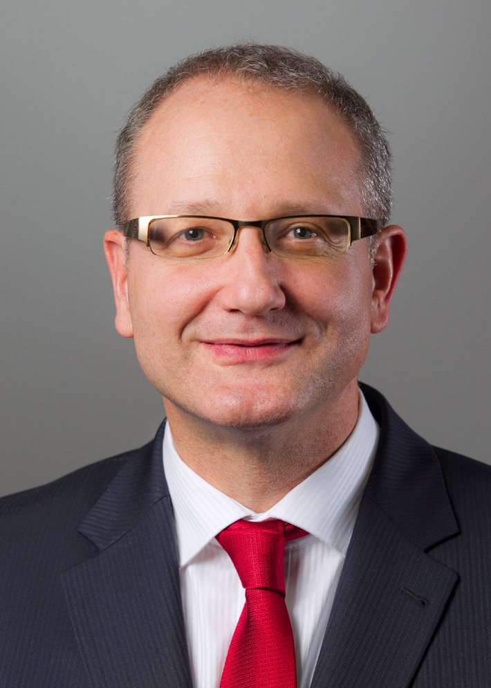 Ing. <b>Ivo Rauh</b> (52) zum neuen Vorstandsmitglied der DEKRA SE ernannt. - ivo-rauh-wird-vorstandsmitglied-der-dekra-se-fuehrungswechsel-in-der-business-unit-industrial-mit-bi