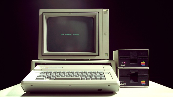 Bild zum Beitrag: Eine Doku-Reihe für Nerds und Normalos: ZDFinfo enthüllt in sechs Teilen die "Geheimnisse der digitalen Revolution" 