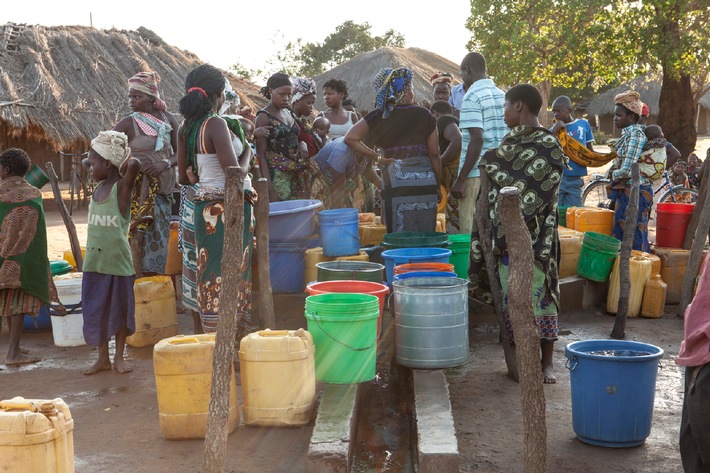 Helvetas kritisiert UNO-Zahlen: Trotz Brunnenbau kein sauberes Trinkwasser 