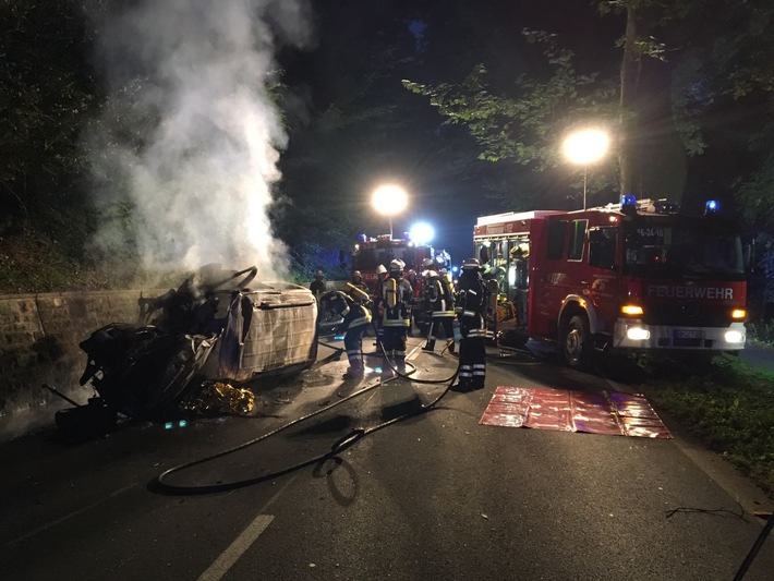 POL-HM: 2. Folgemitteilung zur Erstmeldung &quot;Bundesstraße 83 nach Verkehrsunfall bei Grohnde voll gesperrt&quot;: getöteter Autofahrer ist identifiziert