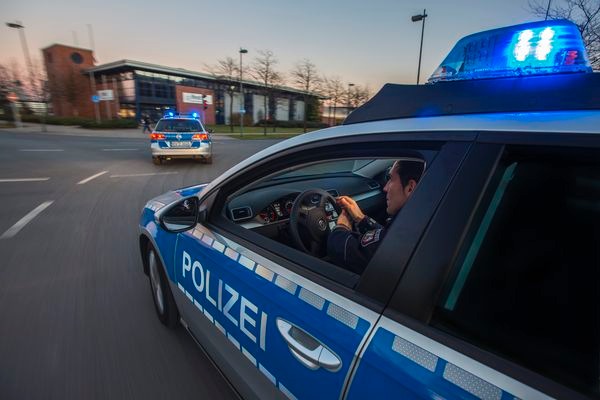 POL-REK: Postfiliale &uuml;berfallen - H&uuml;rth