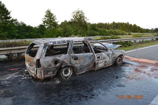 POL-WL: Schwerer Verkehrsunfall auf der A 39 - Motorradfahrer wird tödlich verletzt