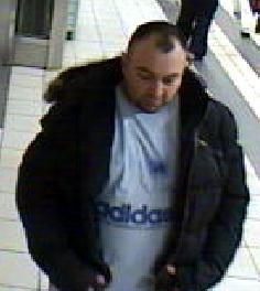 POL-HH: 151216-6. Öffentlichkeitsfahndung nach Raub auf Juwelier (siehe Pressemitteilung 151202-3.)