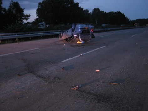 POL-WL: Verkehrsunfall mit einer schwerverletzen Person auf der A7