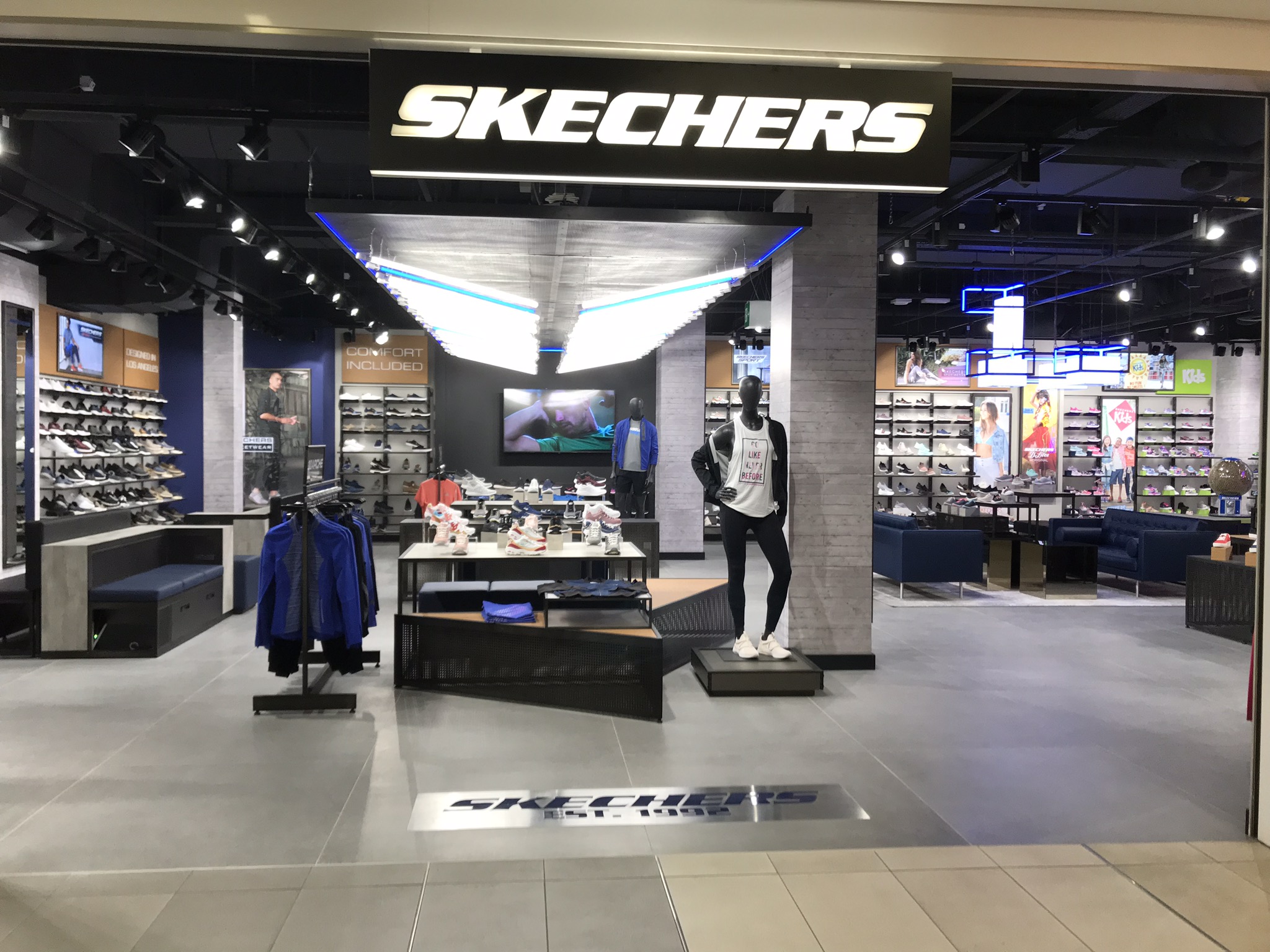 skechers flagship store