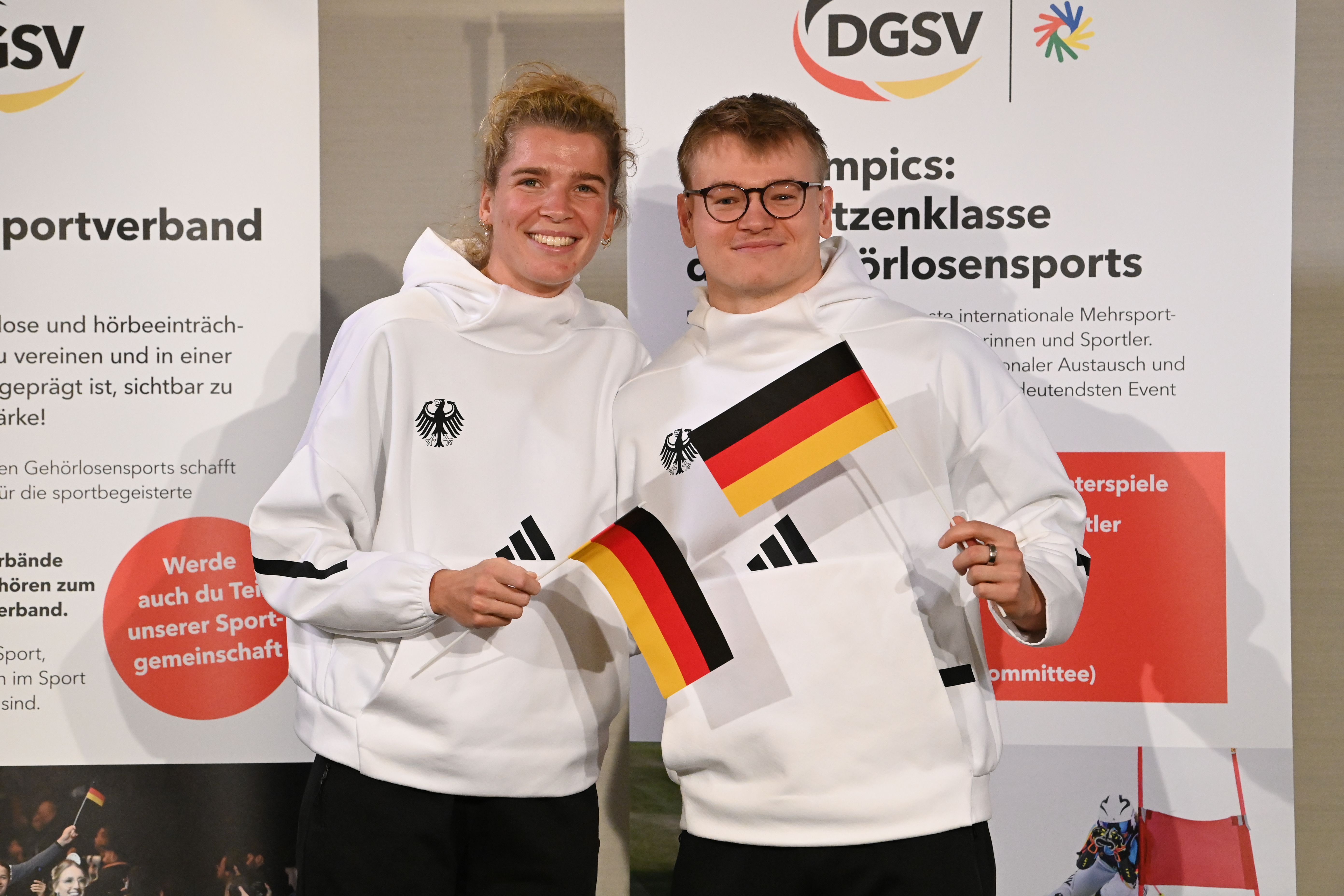 Deaflympics in Tokio: Delia Gaede und Lars Kochmann tragen deutsche Fahne |  Presseportal