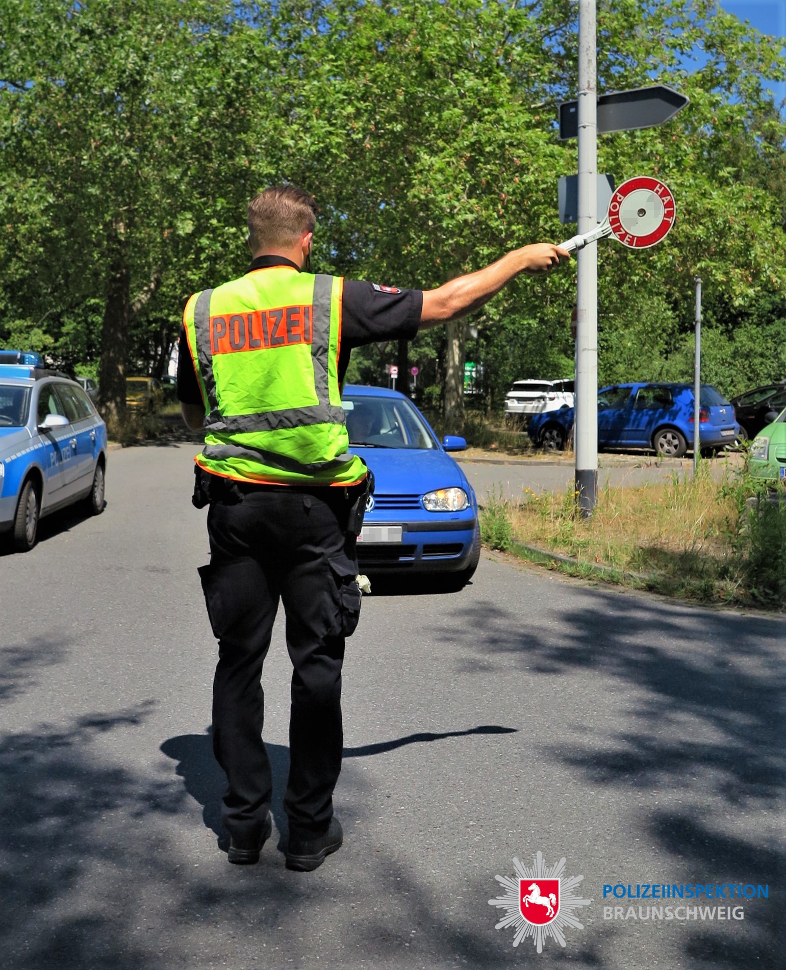 POL-BS: Umfangreiche Verkehrskontrollen Am Freitag - Bei Jedem Vierten ...