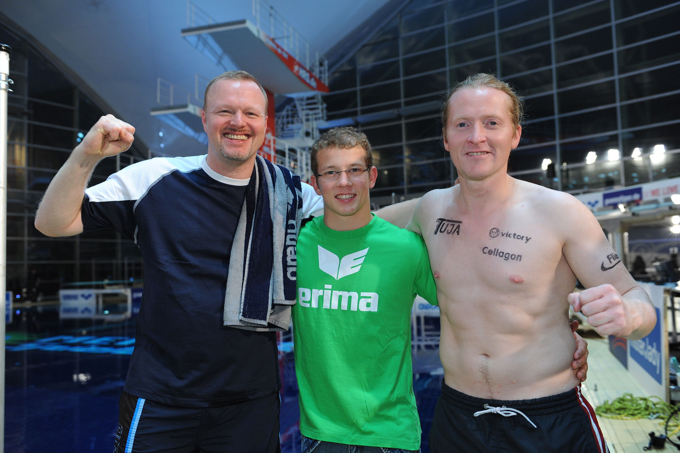 Fabian Hambüchen springt wieder! Beim TV total Turmspringen 2009 |  Presseportal