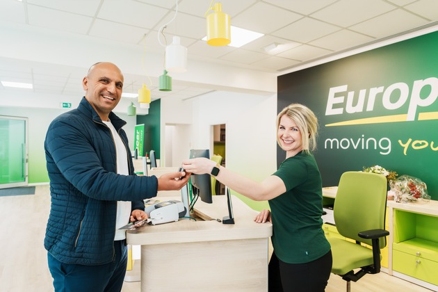 Europcar baut Stations-Netz in Region Stuttgart weiter aus / Re-Opening in Sindelfingen; insgesamt 13 Standorte in der Region