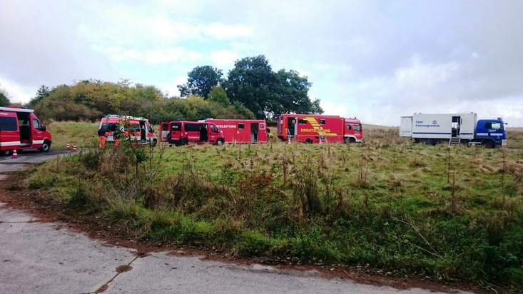 FW-AR: Fernmeldeeinheiten von Feuerwehr, THW und DRK proben den Ernstfall