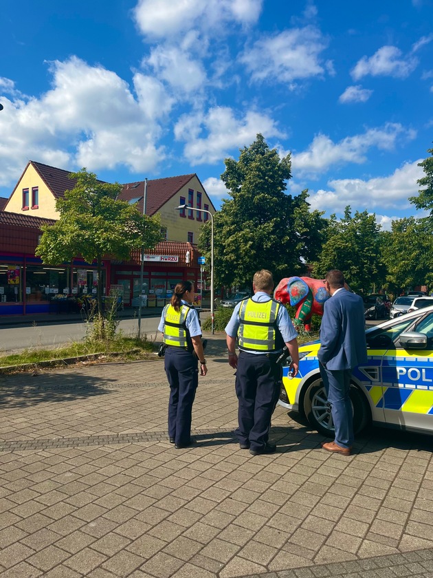 POL-HAM: Finale der Bezirksstreife 2024: Polizeipräsident Thomas Kubera in Herringen und Uentrop