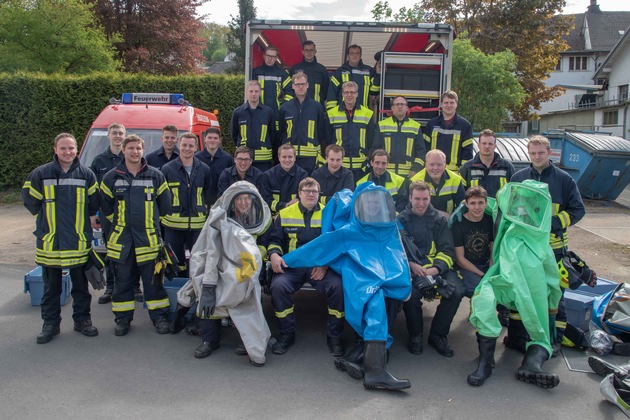 FW-OE: ABC-Pilotlehrgang im Auftrag der Bezirksregierung - Feuerwehren im Kreis Olpe erstellen neues Ausbildungskonzept