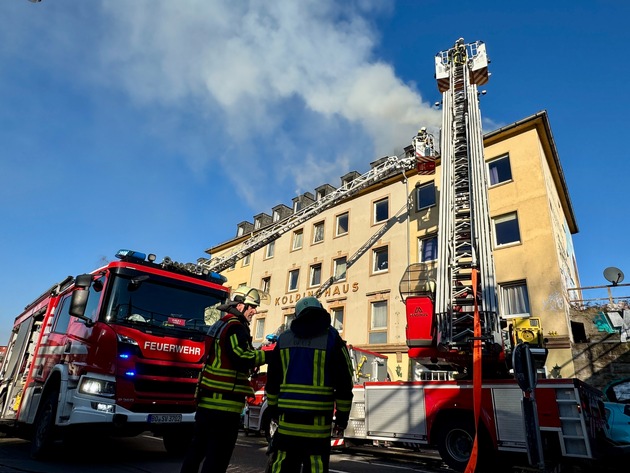 FW-BO: Brand im Dachgeschoss des Kolpinghauses in der Bochumer Innenstadt