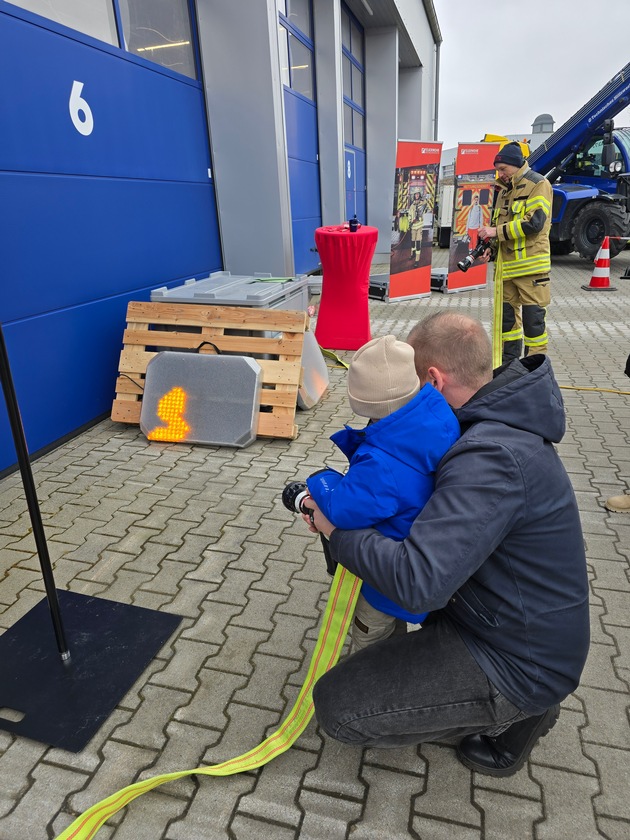 FW Bremerhaven: Positives Fazit zum Blaulicht Recruiting Day 2026