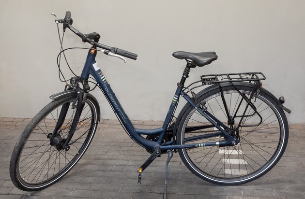 POL-LIP: Horn-Bad Meinberg - Heesten. Fundfahrrad der Marke "Gudereit".