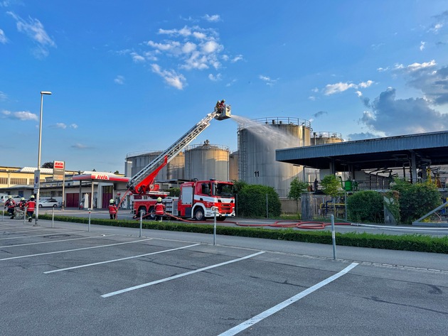 FW Konstanz: Gemeinsam Stark, Übung der Feuerwehren Kreuzlingen und Konstanz