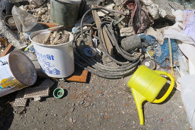 POL-GI: Unbekannte entsorgen Müll am Windpark Hohensolms