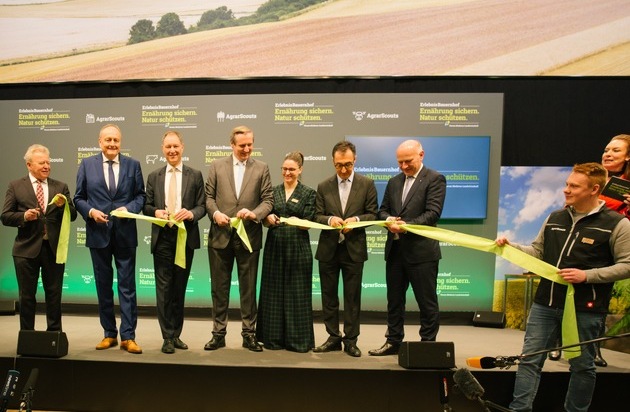 Forum Moderne Landwirtschaft e.V.: Özdemir: "Den Spirit der Grünen Woche mit in den Alltag nehmen" - Eröffnung ErlebnisBauernhof 2024