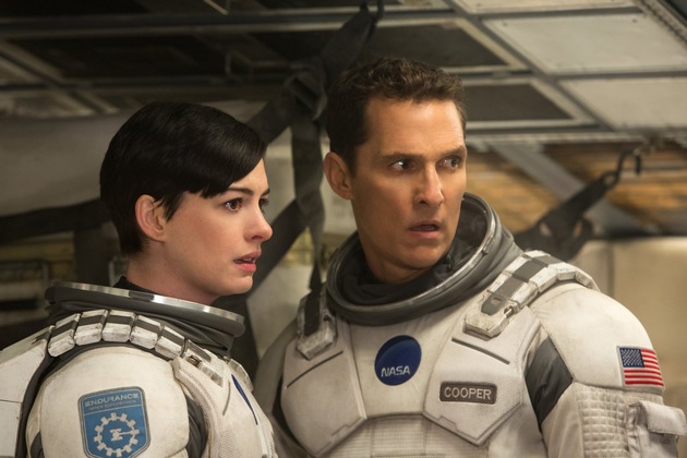 Vater im Himmel: In &quot;Interstellar&quot; geht Matthew McConaughey auf ProSieben auf eine Reise durch Raum und Zeit