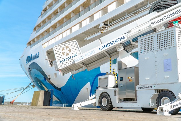 AIDA Pressemeldung: AIDA Cruises baut lokales Engagement in Kiel aus