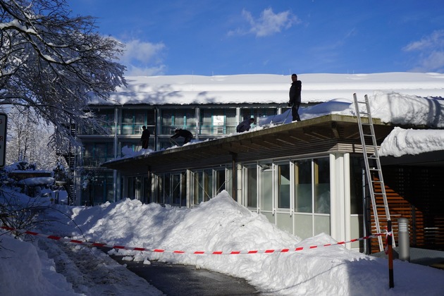 Pressemeldung: THW in der Schön Klinik Berchtesgadener Land im Einsatz