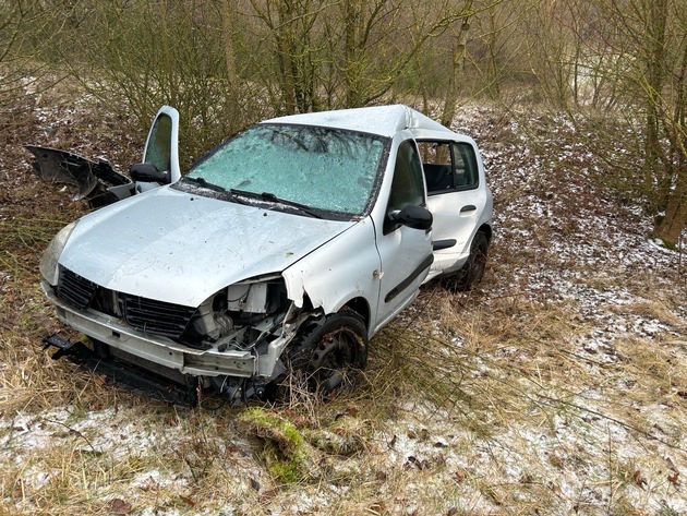 POL-PDKL: Unfall mit Sachschaden