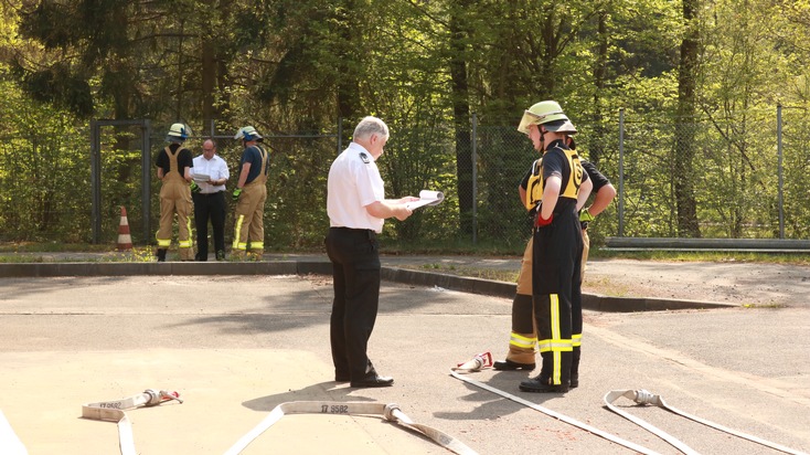 FW-Lohmar: Verstärkung für der Feuerwehr