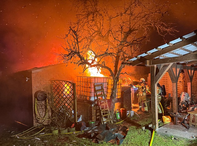 FW Osterholz-Scharm.: Einsatzmarathon für die Feuerwehren in Osterholz-Scharmbeck