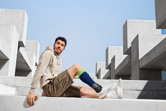 Neue Sprunggelenkorthese von medi / Die medi® Ankle RTS® in extraschlankem Design für sicheren Schutz