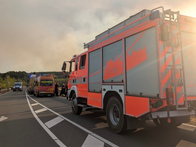 FW-GL: Folgemeldung - Einsatz der Feuerwehr Bergisch Gladbach in Hürtgenwald geht dem Ende entgegen