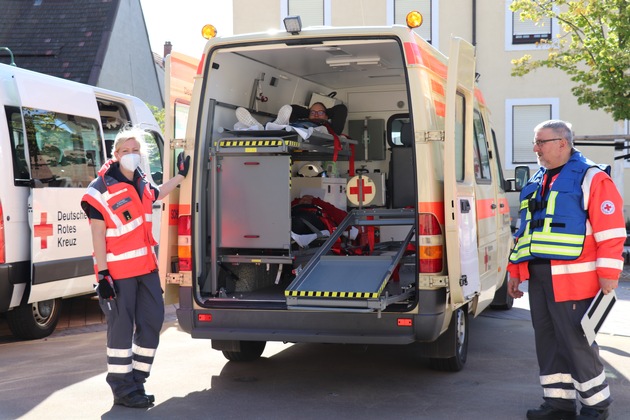 FW RPK: Hochwassergroßübung der Feuerwehren der VG Rheinauen und des Rhein-Pfalz-Kreises