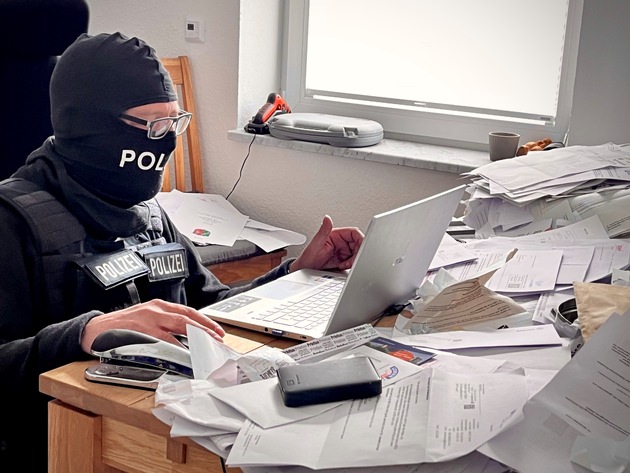 BPOLD-BBS: Bundespolizei gelingt Schlag gegen in neun Bundesländern tätige Schleusergruppierung - drei Hauptbeschuldigte in Schleswig- Holstein festgenommen.