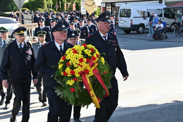 FF Olsberg: Stadtfeuerwehrtag in Olsberg - Bigge