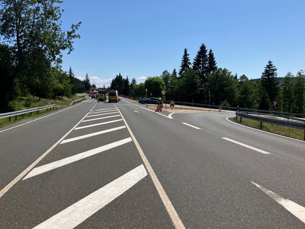POL-GS: Polizeistation Braunlage: Verkehrsunfall mit erheblichen Sachschaden und Personenschaden