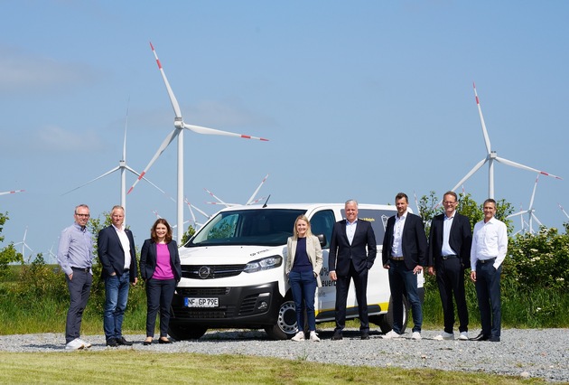 Neuer Wasserstoff-Transporter von Opel für den mobilen Service von GP JOULE