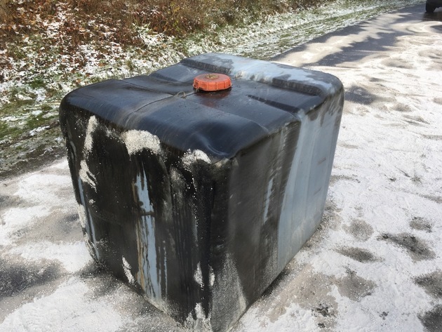 POL-PPKO: Altöltank in Andernach entsorgt