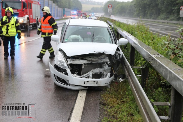 FW-MK: Verkehrsunfall auf der Autobahn 46, zwei Verletzte