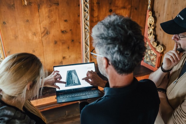 Restaurierung x Digitalisierung: Holzvert&auml;felung auf Festung erstrahlt dank innovativem Verfahren in &bdquo;neuem, altem&ldquo; Glanz