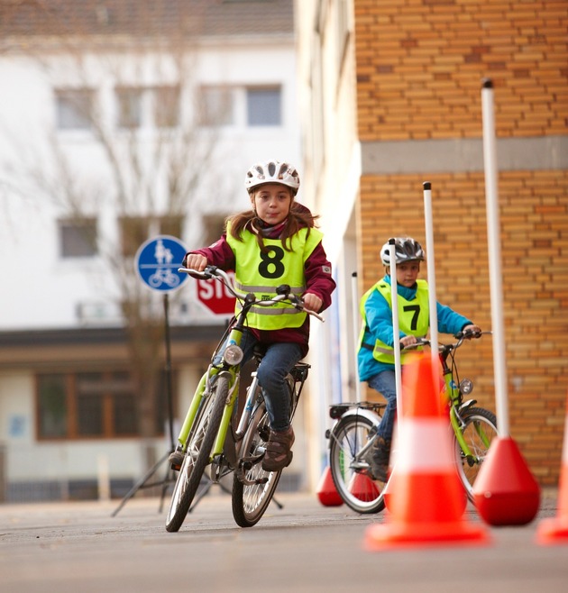 DVW und Bundeselternrat: Radfahrausbildung an Schulen ist unverzichtbar