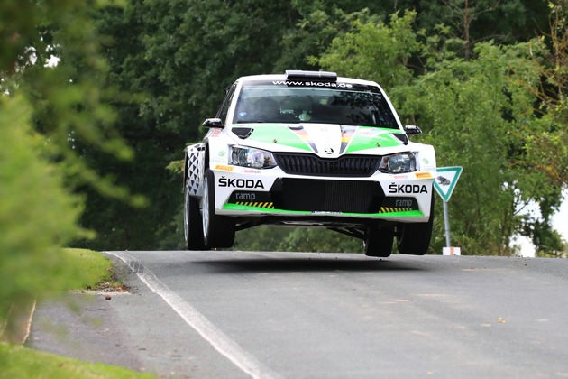 Saisonhöhepunkt für SKODA AUTO Deutschland: Kreim/Christian wollen bei WM-Rallye in der Heimat glänzen (FOTO)