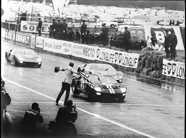 Ford GT40-Fahrer Chris Amon erinnert sich an seinen großen Le Mans-Sieg von 1966