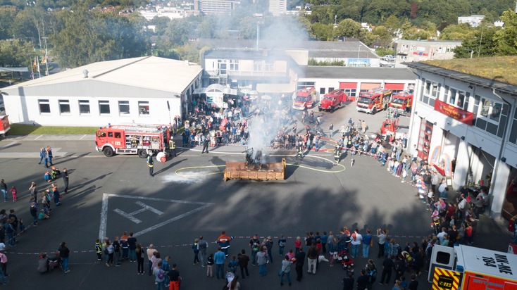 FW Menden: Feuerwehrfest am Ziegelbrand - ein toller Tag für Groß und Klein