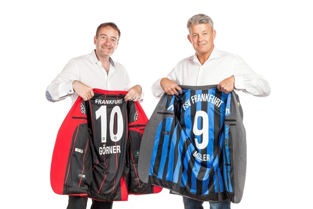 Jürgen Klopp erhält erstes Trikot-Jackett / Stilsicheres Auftreten in Stadien oder bei Events