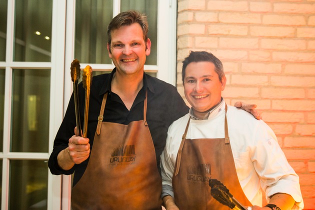 Sterneköche am Grill / Steakgenuss beim vierten Uruguay-Abend im Grand Elysée Hamburg