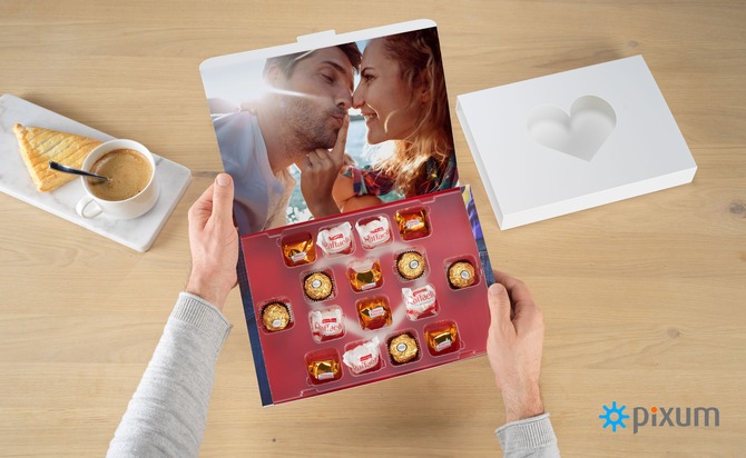 Pixum: Neu von Pixum: Die Foto-Schokobox mit Ferrero Pralinen für süße Grüße zum Valentinstag