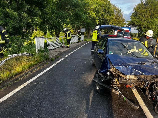 FW-ROW: Schwerer Verkehrsunfall auf der K139 bei Nütttel - Zwei Verletzte